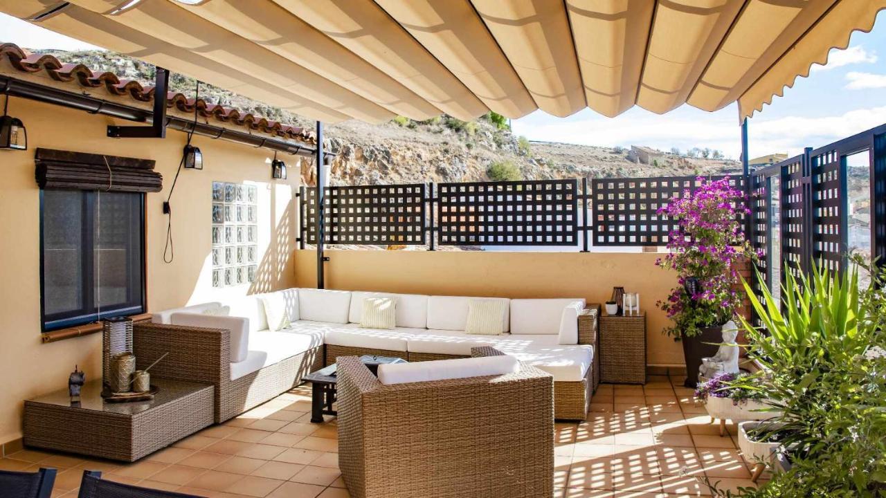 Atico Con Vistas En Albentosa La Torre Apartman Kültér fotó