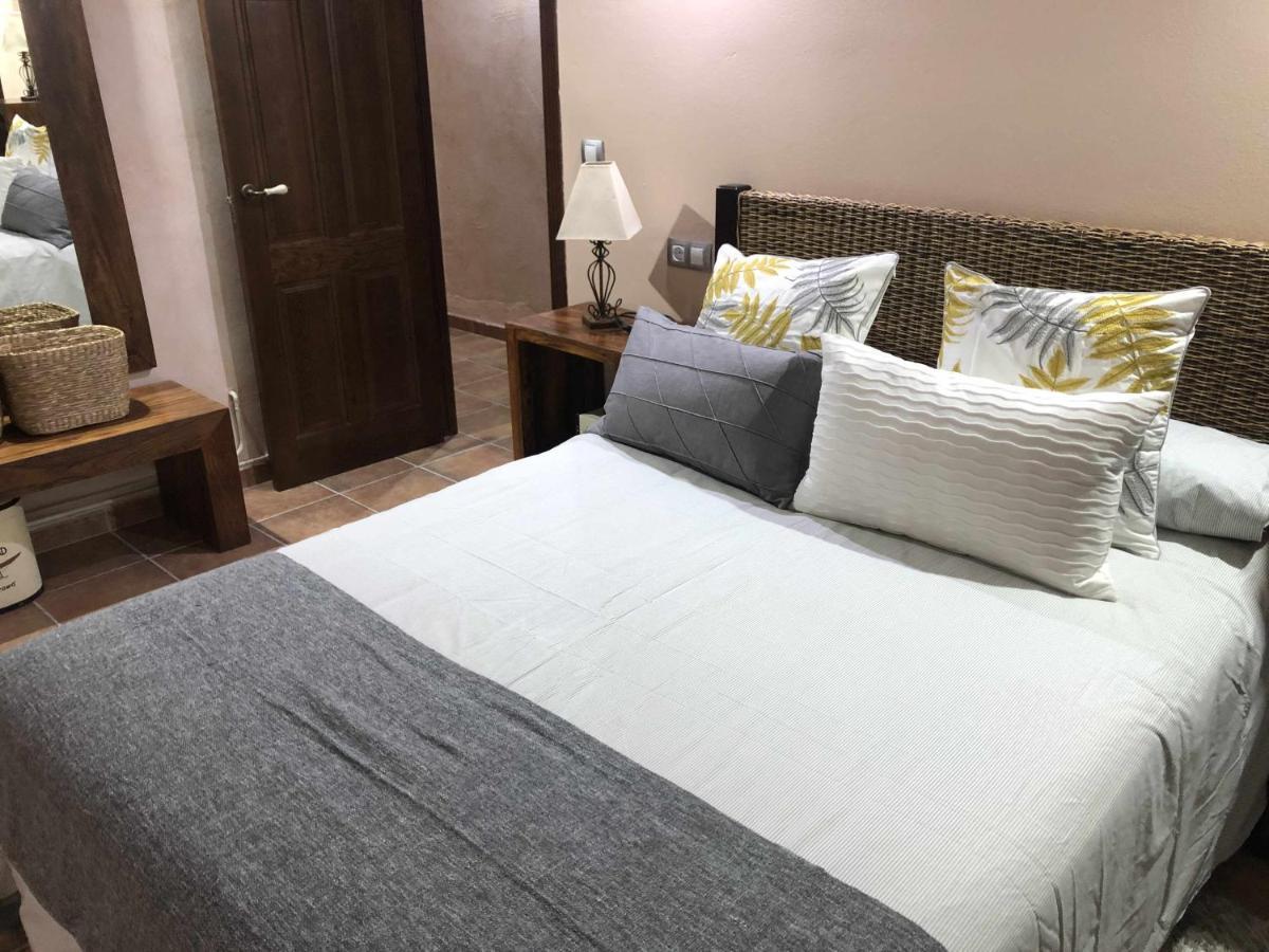 Atico Con Vistas En Albentosa La Torre Apartman Kültér fotó